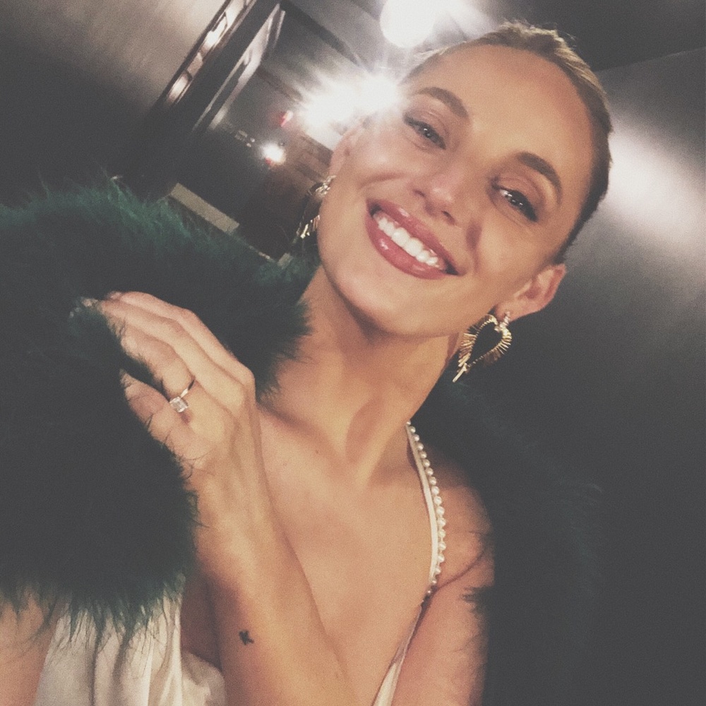 Meet your Posher, Nina